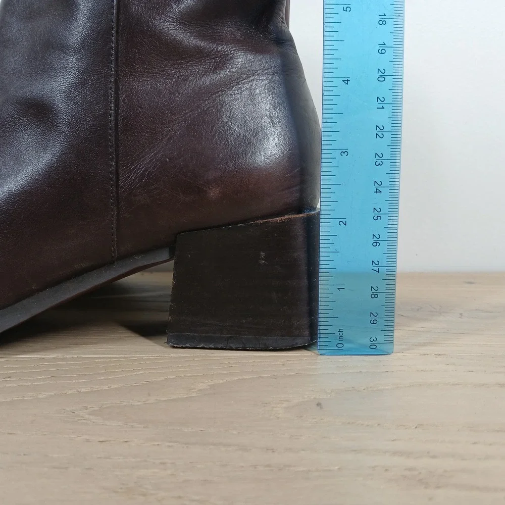 Enzo Angiolini Crisa Boots Women 8 Brown Leather Zip Block Heel Ankle